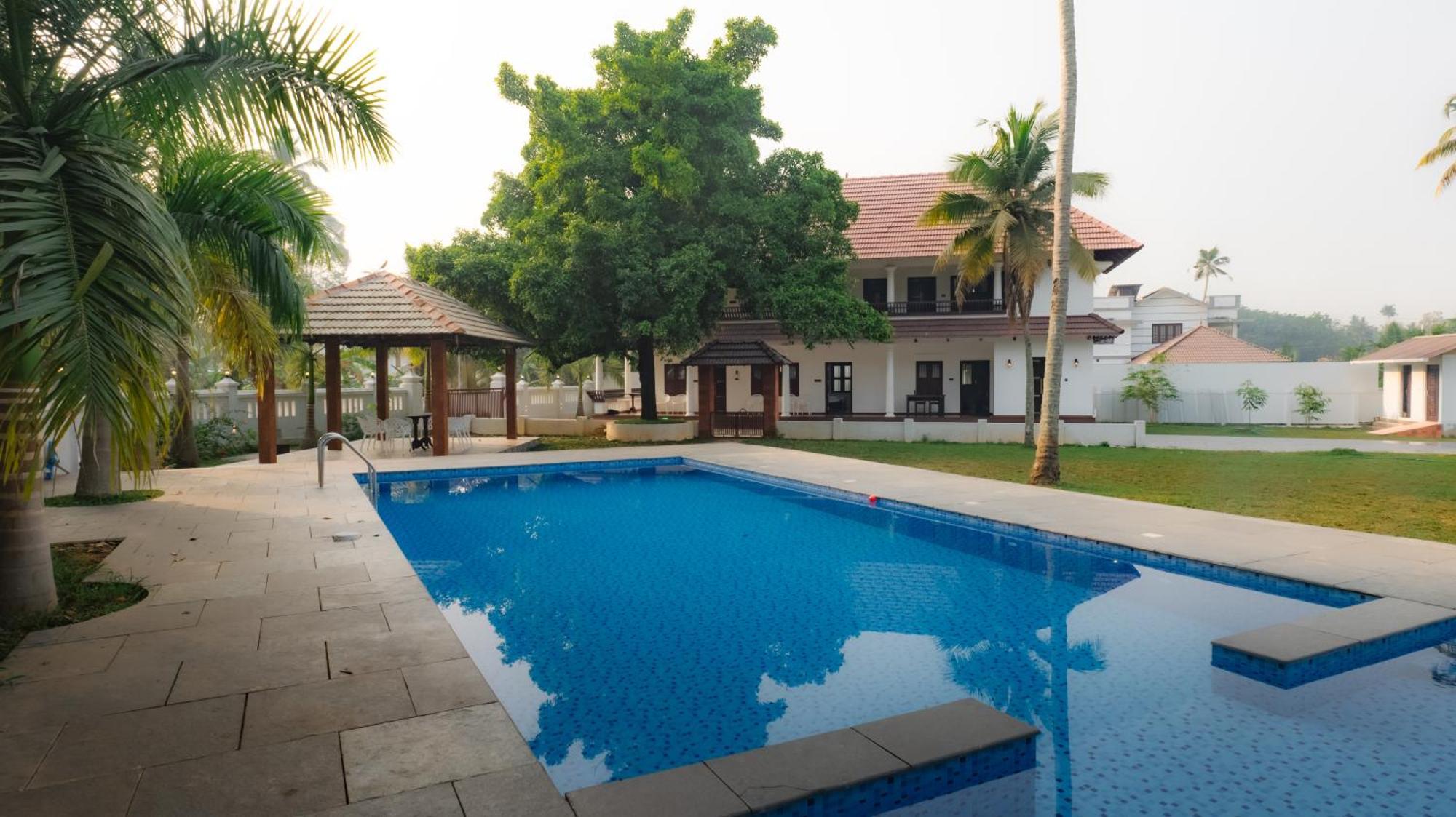 Tamarind Heritage Holiday Home 앙가말리 외부 사진