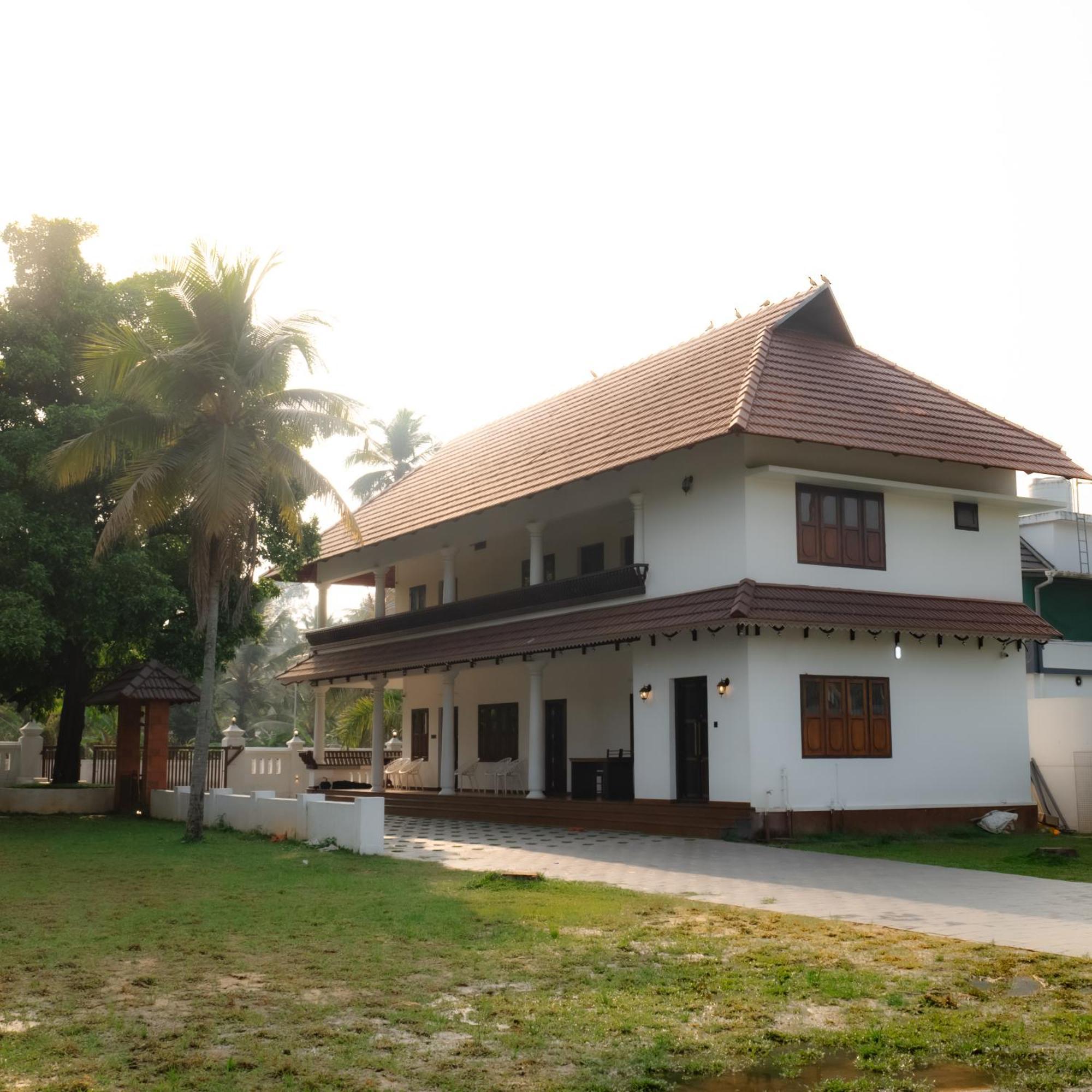 Tamarind Heritage Holiday Home 앙가말리 외부 사진